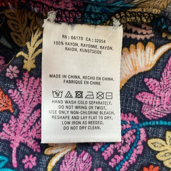 Anthropologie 25 of 52 Conversations Oh Deer Woodland Animal Print Blouse. Sz 0 - Picture 12 of 14